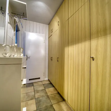 Appartement - Haus E, App 0e1104 *