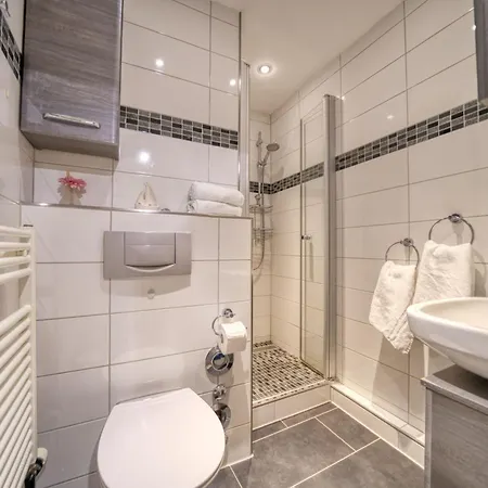 - Haus E, App 0e1104 Heiligenhafen